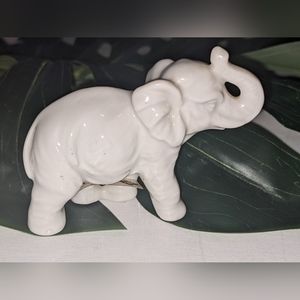 White Ceramic Otagiri Japan Elephant Figurine.